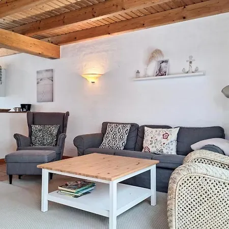 Ferienhaus-to-n-quellerhuus *